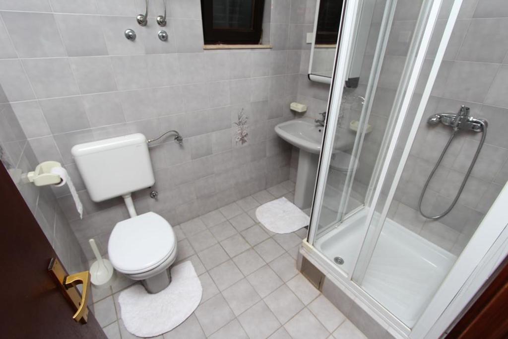 Apartments Natali ロヴィニ 部屋 写真