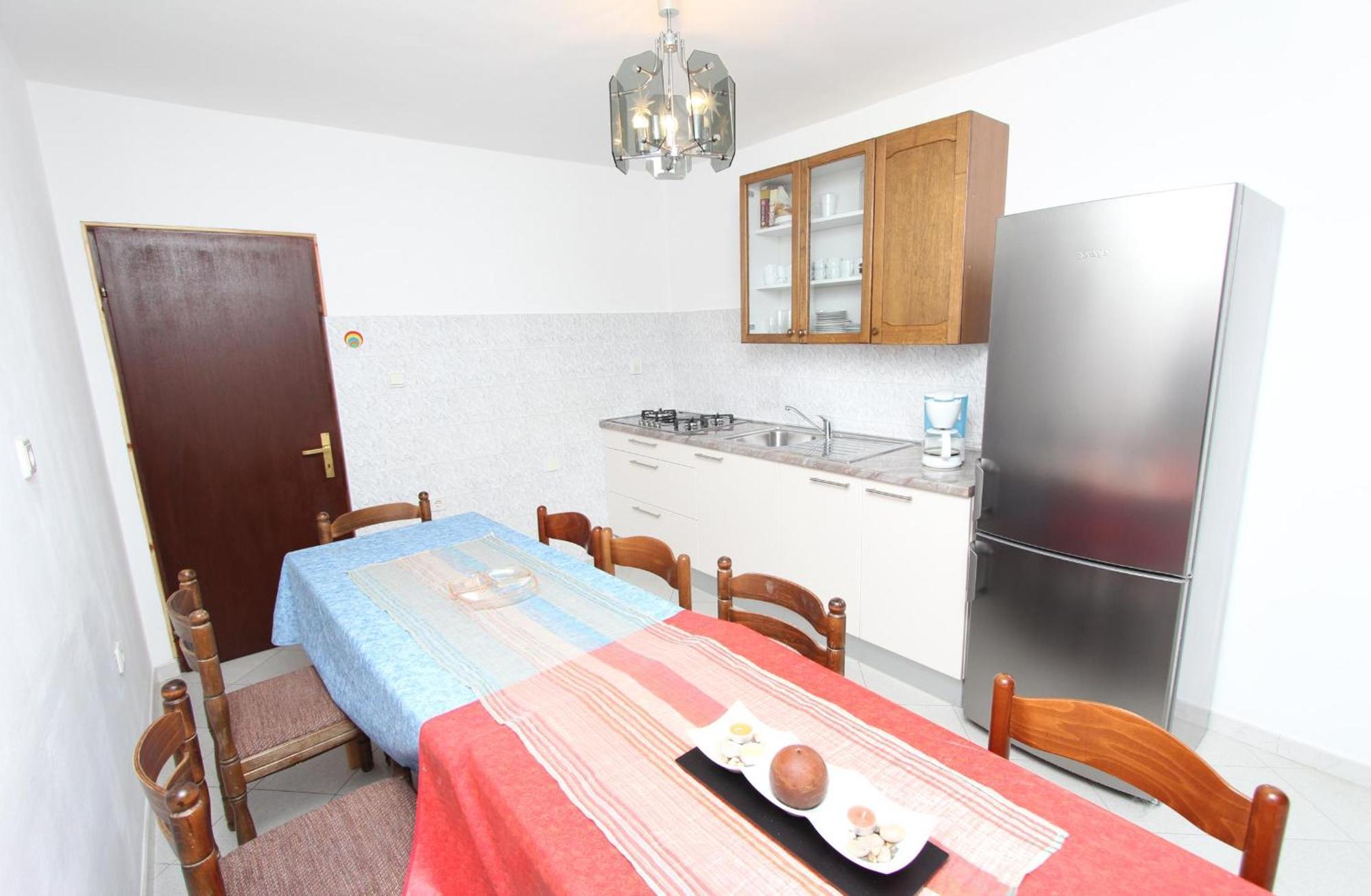 Apartments Natali ロヴィニ 部屋 写真